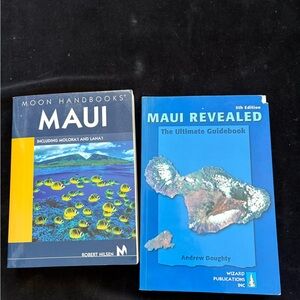 2 PB Travel Books on Maui in Hawaiian Islands Maui Revealed & MoonsHandbook Maui